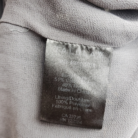 Talula Aritzia black floral lace short sleeve top - Picture 8 of 8